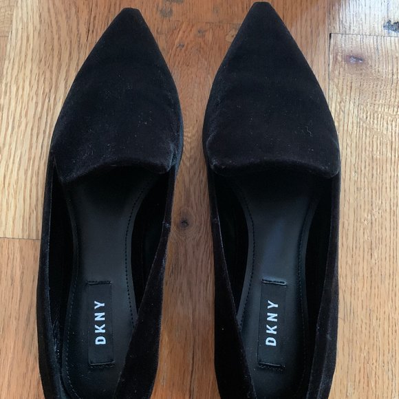 DKNY LONA BLACK VELVET LOAFERS_SIZE 6 - Picture 1 of 8